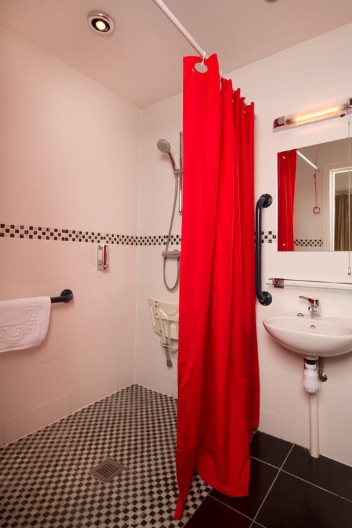 Travelrest Fareham Solent Gateway Hotel Ngoại thất bức ảnh