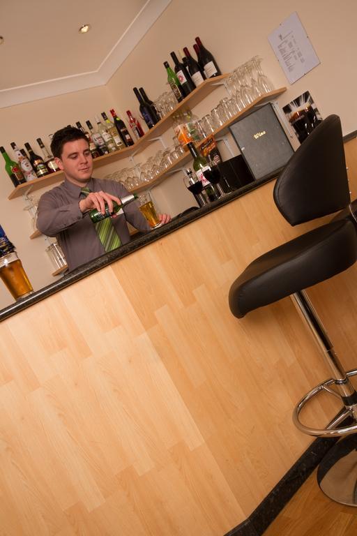 Travelrest Fareham Solent Gateway Hotel Ngoại thất bức ảnh