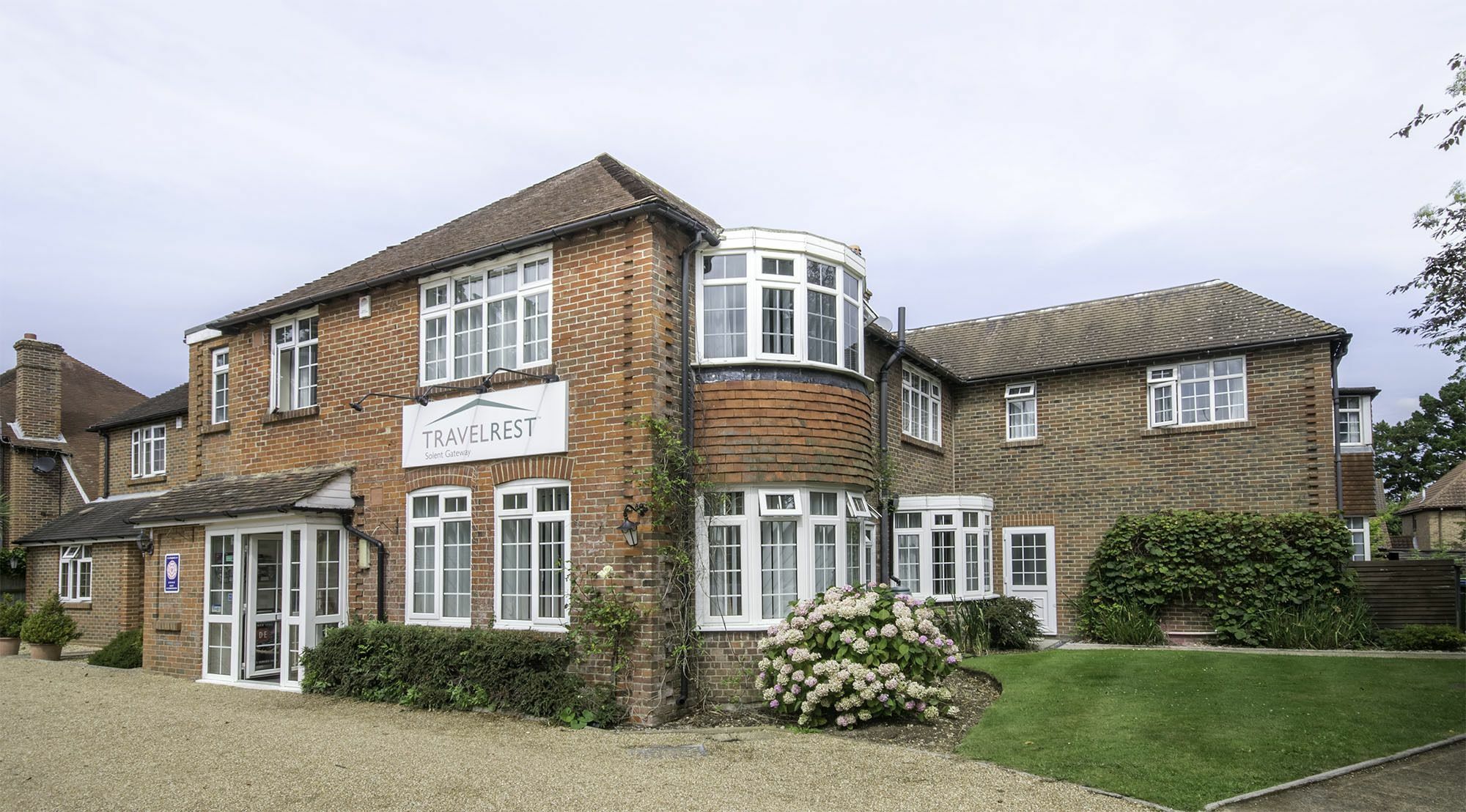Travelrest Fareham Solent Gateway Hotel Ngoại thất bức ảnh