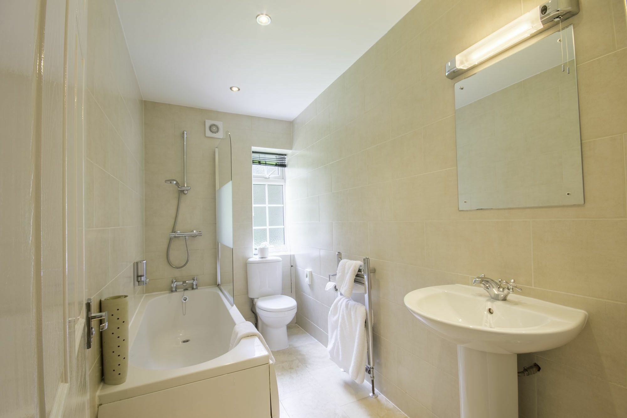 Travelrest Fareham Solent Gateway Hotel Ngoại thất bức ảnh